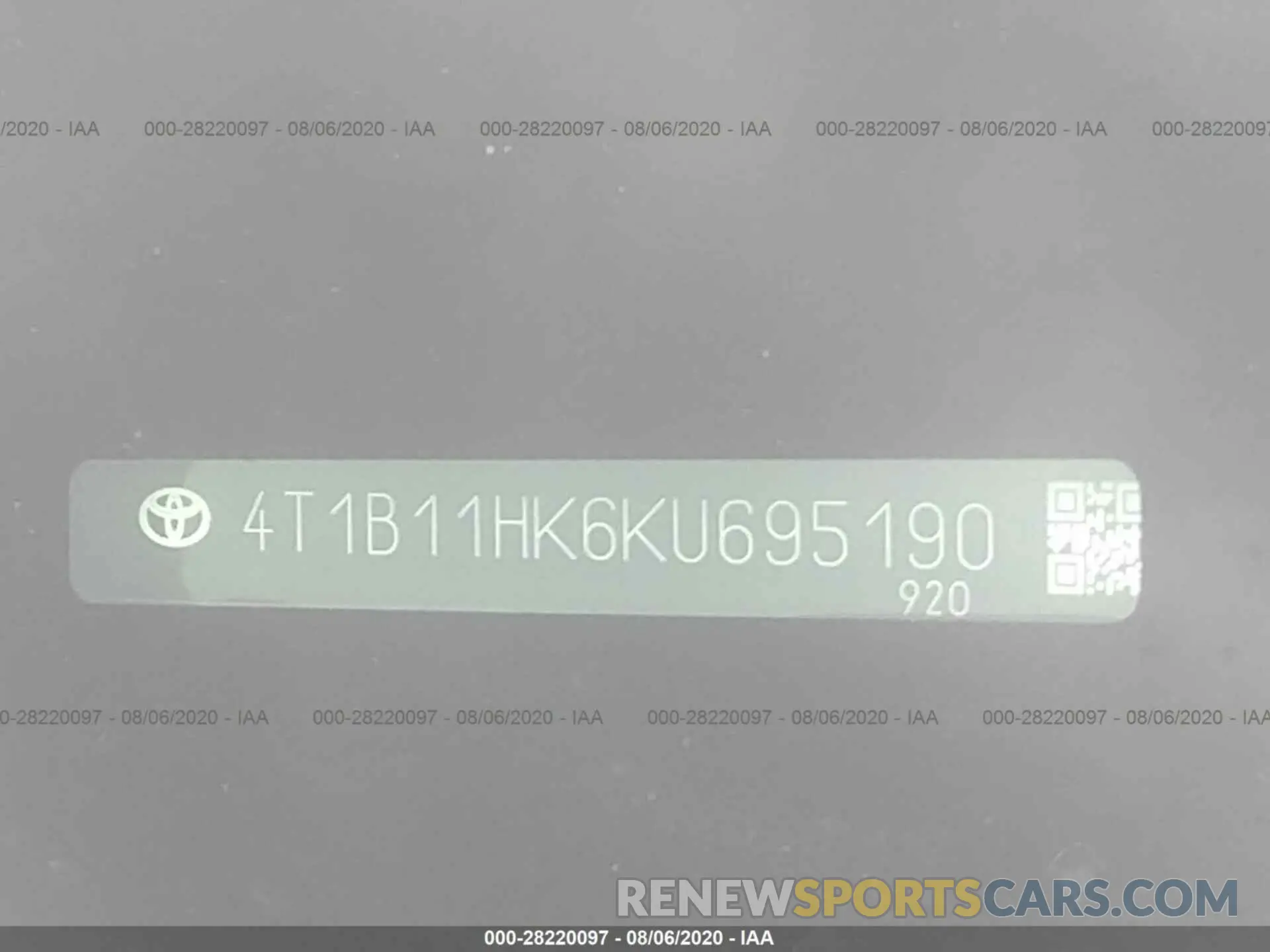 9 Photograph of a damaged car 4T1B11HK6KU695190 TOYOTA CAMRY 2019