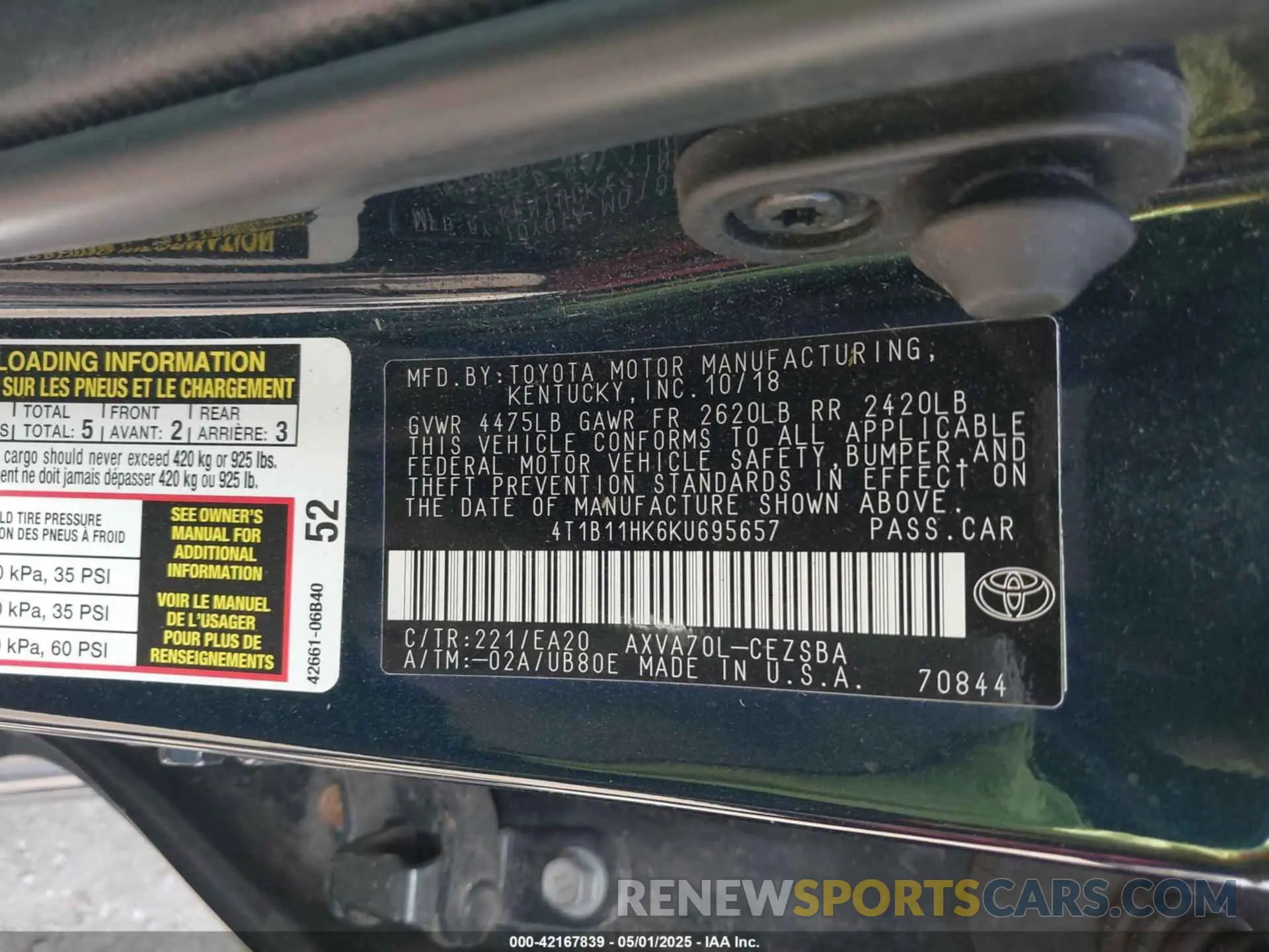 9 Photograph of a damaged car 4T1B11HK6KU695657 TOYOTA CAMRY 2019