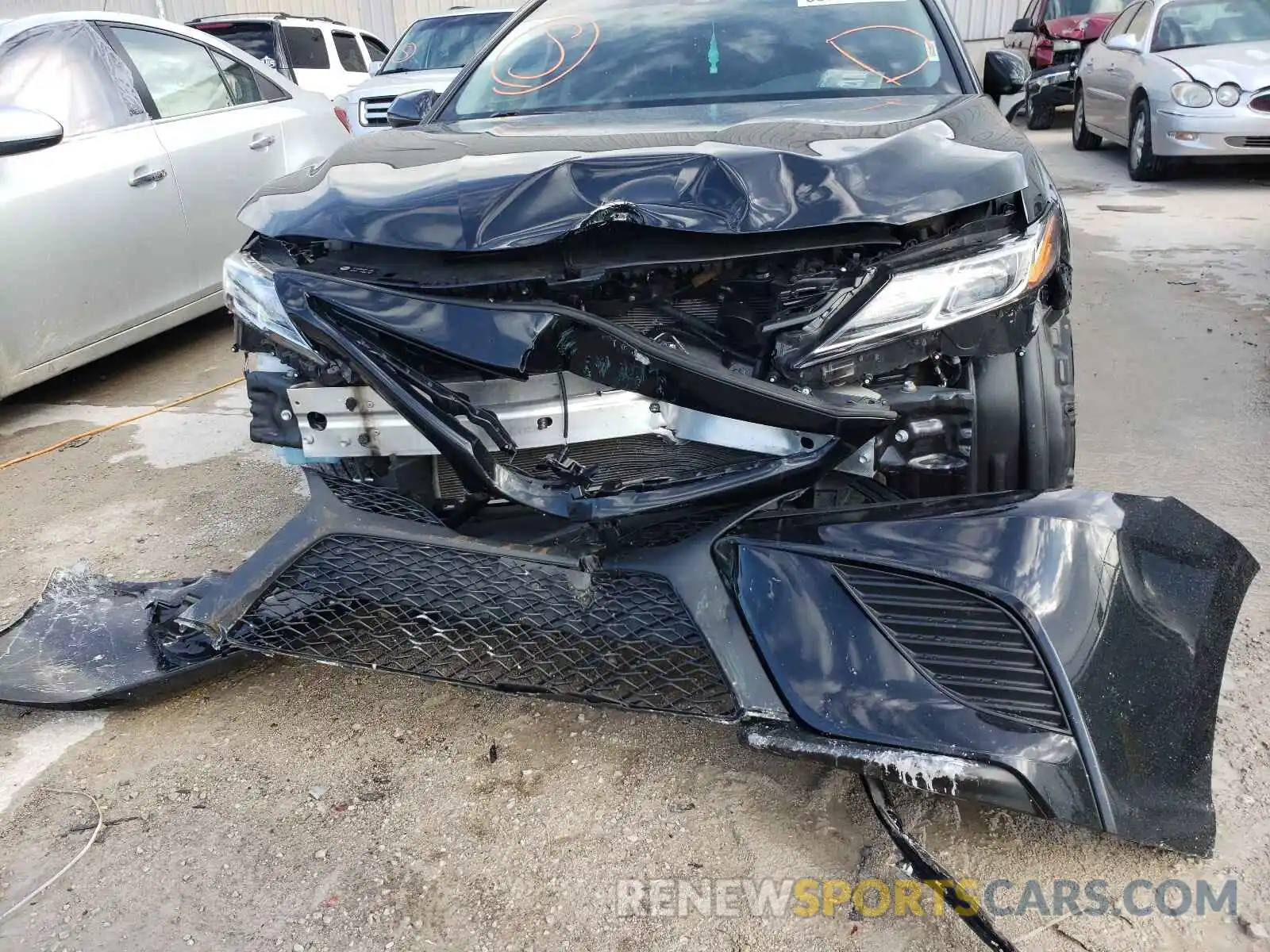 9 Photograph of a damaged car 4T1B11HK6KU705622 TOYOTA CAMRY 2019