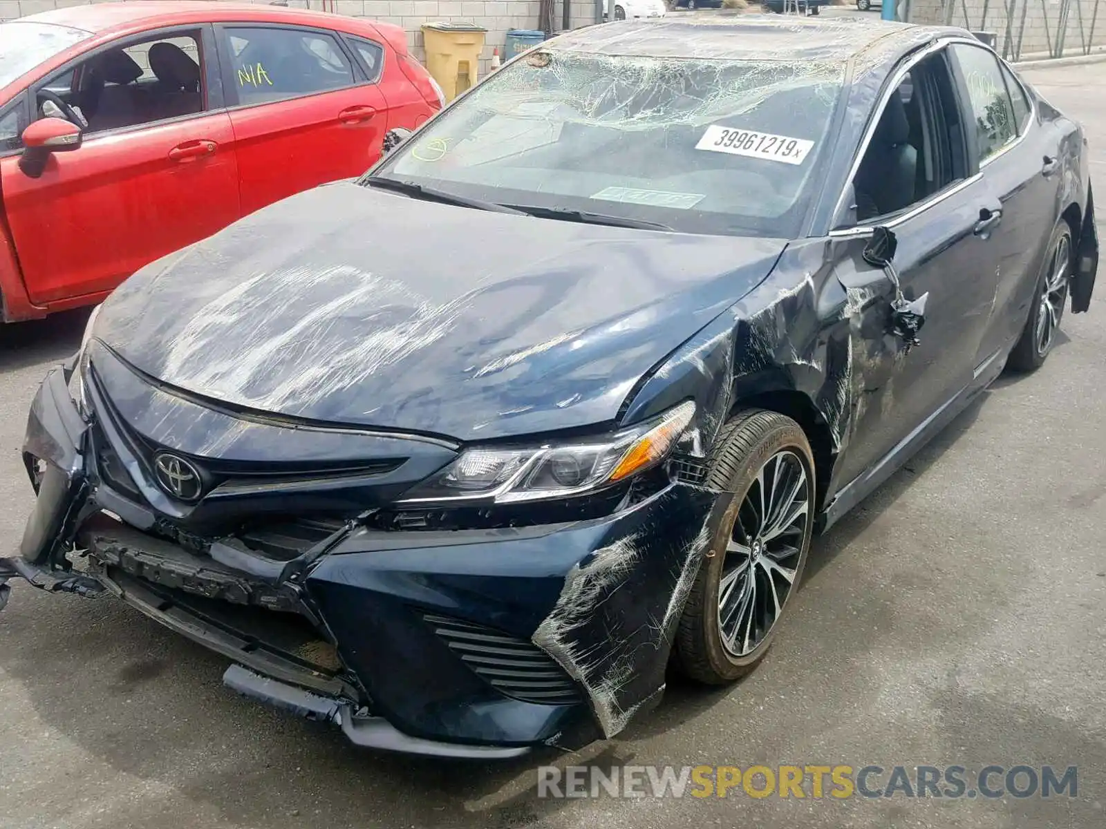 2 Photograph of a damaged car 4T1B11HK6KU709797 TOYOTA CAMRY 2019