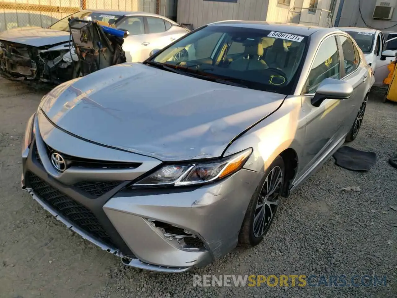 2 Photograph of a damaged car 4T1B11HK6KU716085 TOYOTA CAMRY 2019