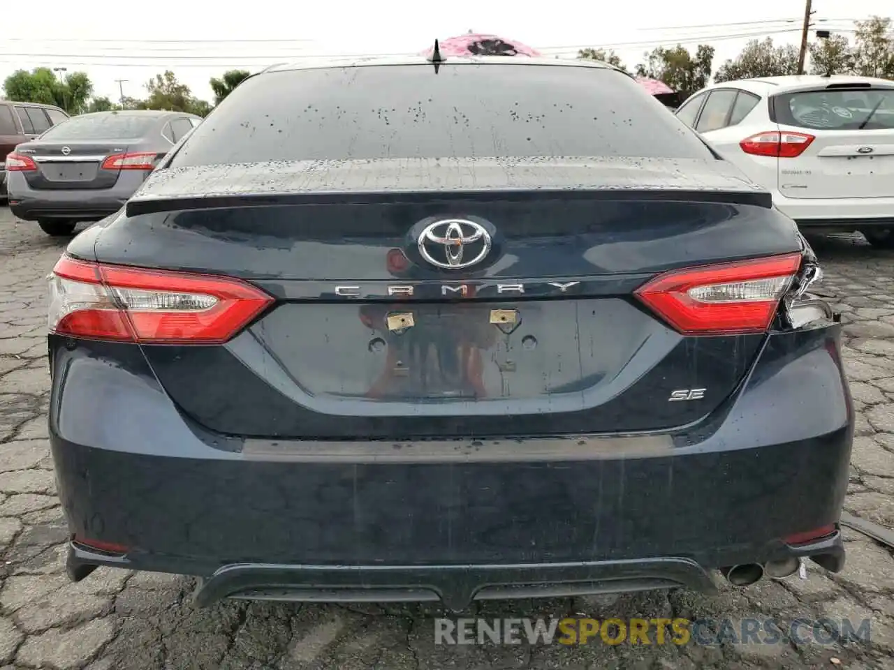 6 Photograph of a damaged car 4T1B11HK6KU717821 TOYOTA CAMRY 2019