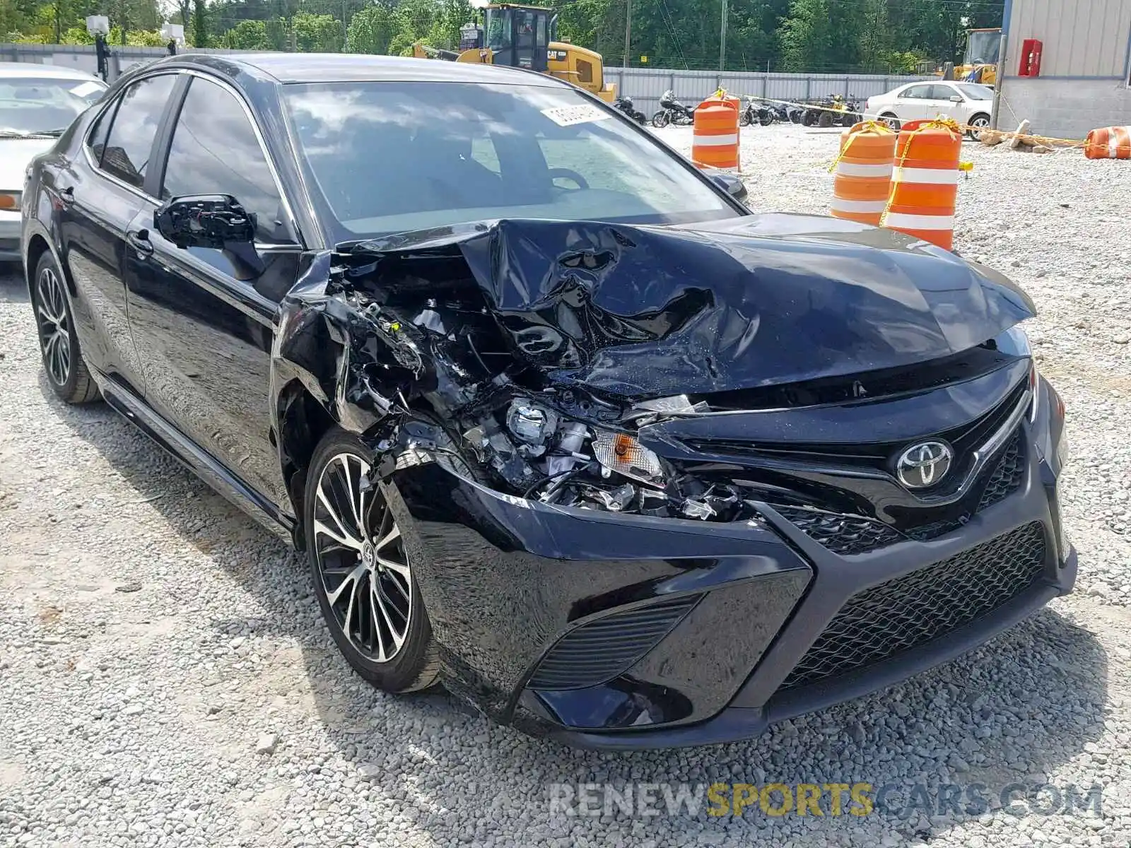 1 Photograph of a damaged car 4T1B11HK6KU720993 TOYOTA CAMRY 2019