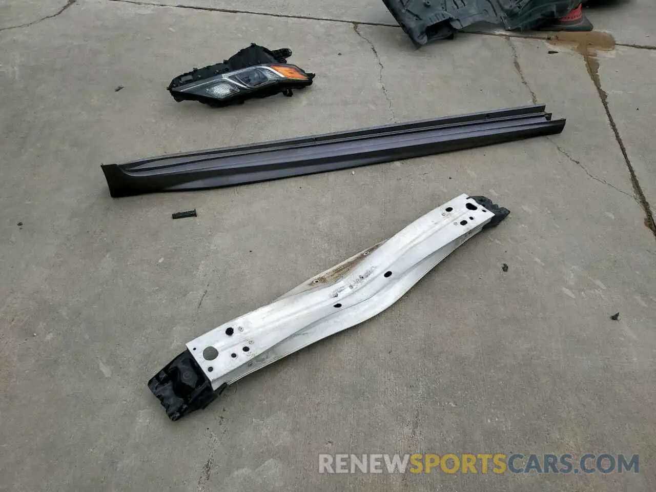 12 Photograph of a damaged car 4T1B11HK6KU726678 TOYOTA CAMRY 2019