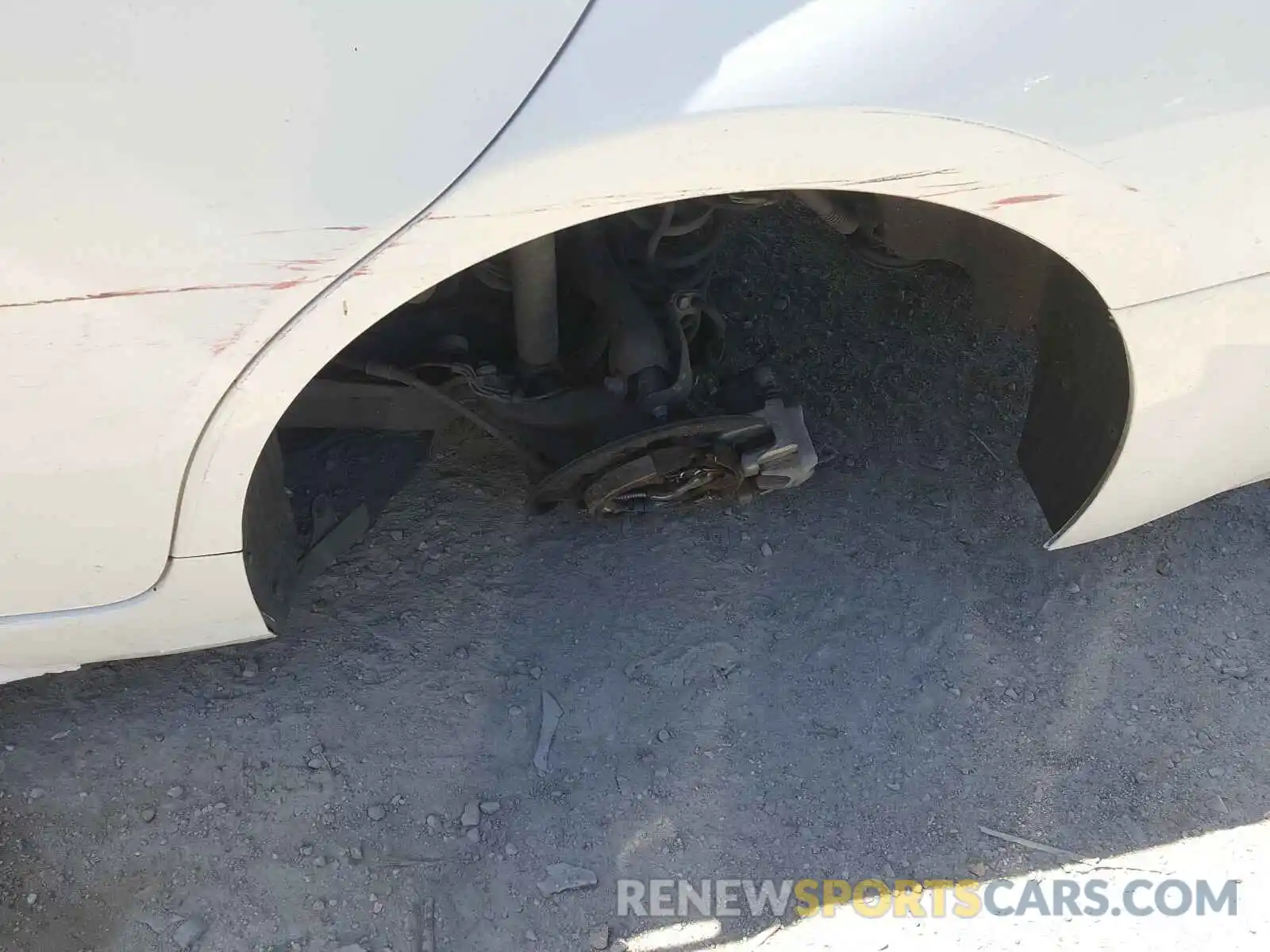 9 Photograph of a damaged car 4T1B11HK6KU730066 TOYOTA CAMRY 2019