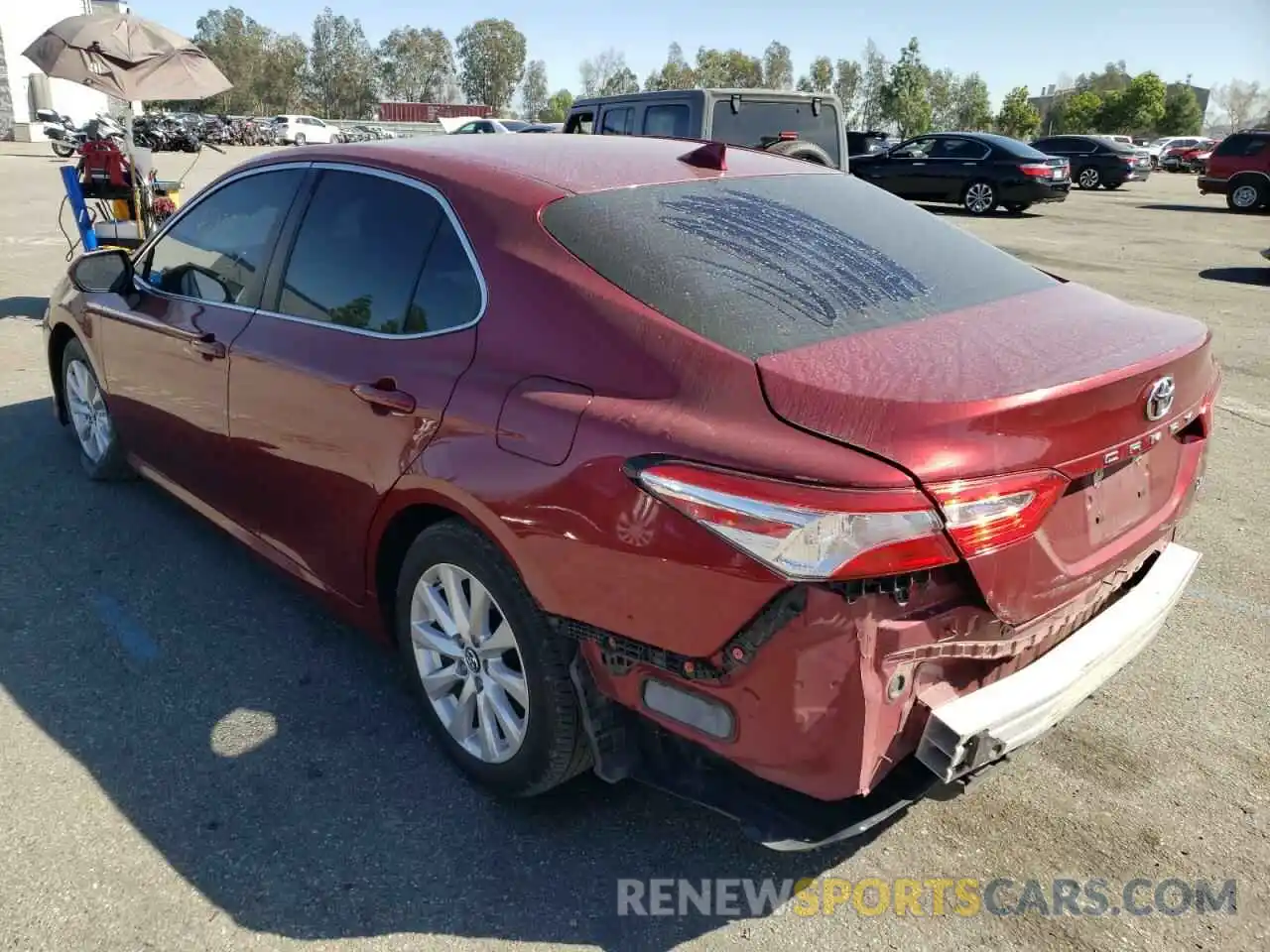 3 Photograph of a damaged car 4T1B11HK6KU730679 TOYOTA CAMRY 2019