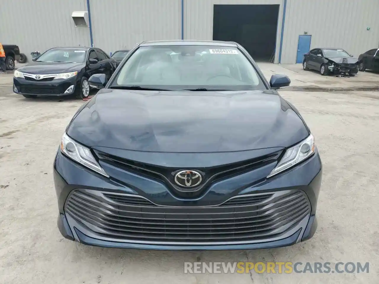 5 Photograph of a damaged car 4T1B11HK6KU736692 TOYOTA CAMRY 2019