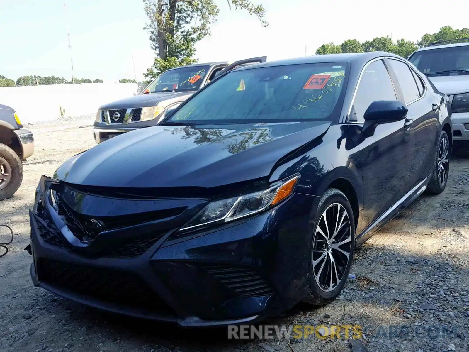 2 Photograph of a damaged car 4T1B11HK6KU737776 TOYOTA CAMRY 2019