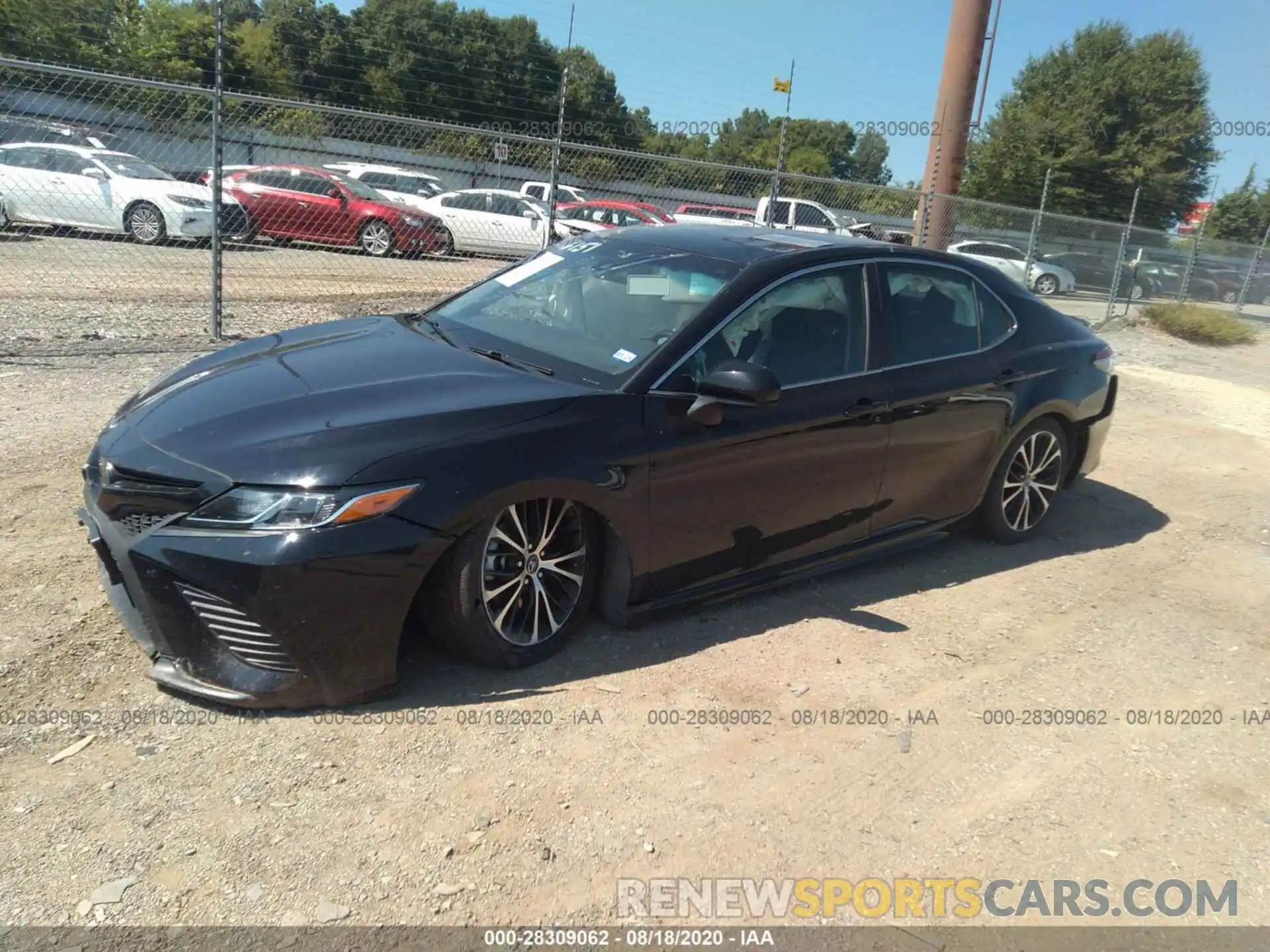 2 Photograph of a damaged car 4T1B11HK6KU739303 TOYOTA CAMRY 2019