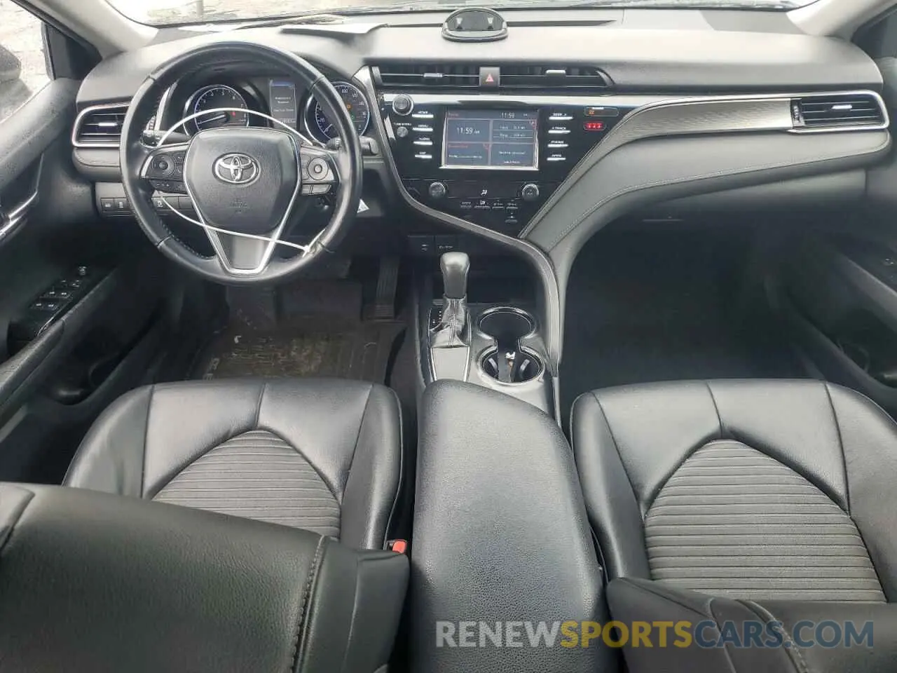8 Photograph of a damaged car 4T1B11HK6KU740502 TOYOTA CAMRY 2019