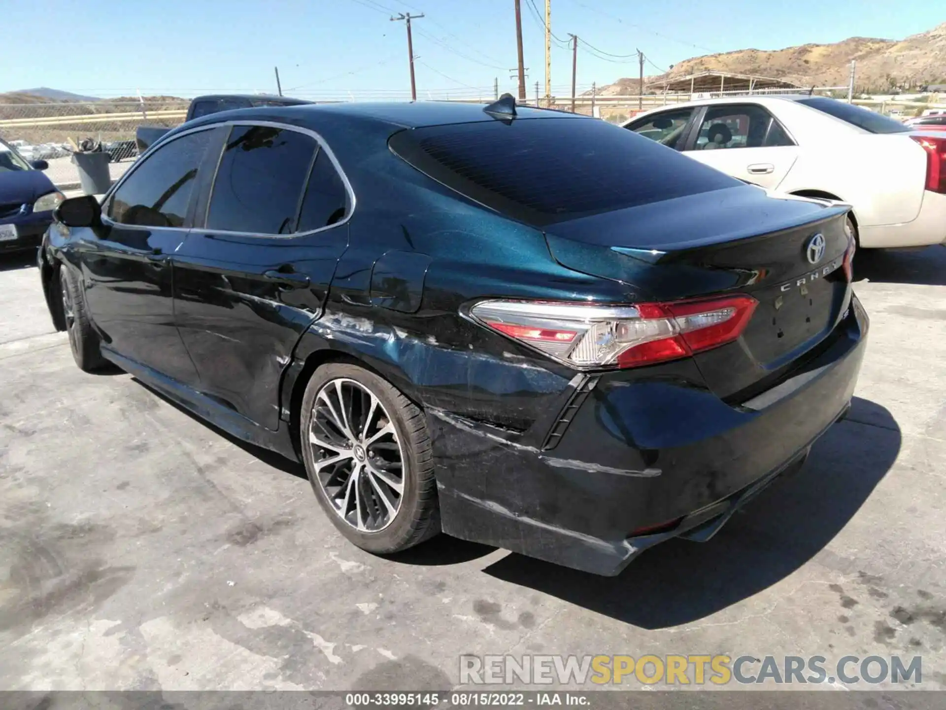 3 Photograph of a damaged car 4T1B11HK6KU740998 TOYOTA CAMRY 2019