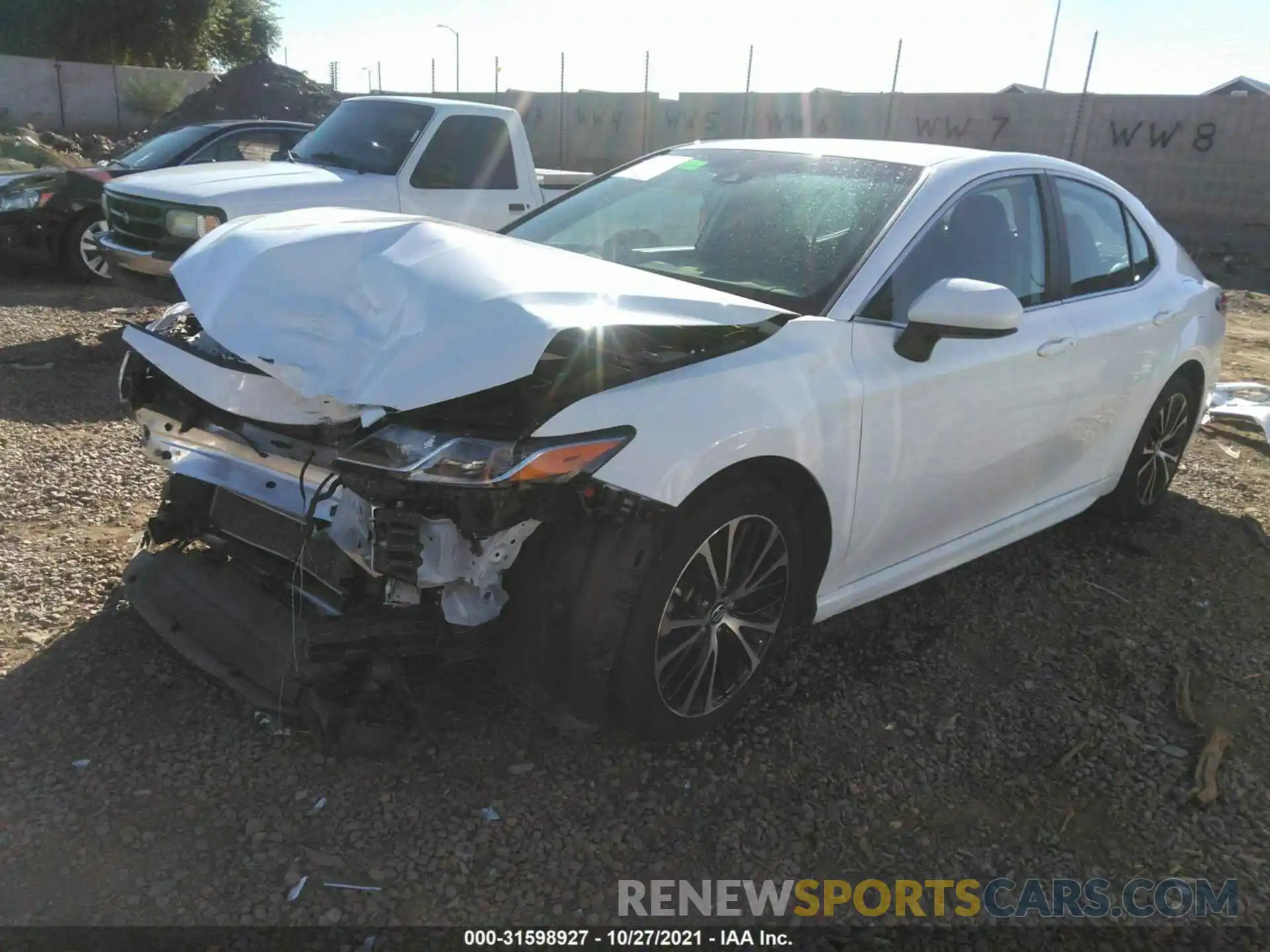 2 Photograph of a damaged car 4T1B11HK6KU741116 TOYOTA CAMRY 2019