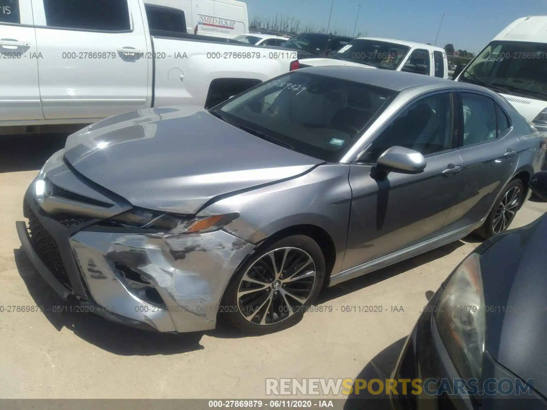 2 Photograph of a damaged car 4T1B11HK6KU741357 TOYOTA CAMRY 2019