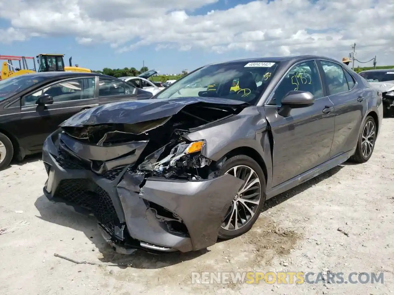 2 Photograph of a damaged car 4T1B11HK6KU745327 TOYOTA CAMRY 2019