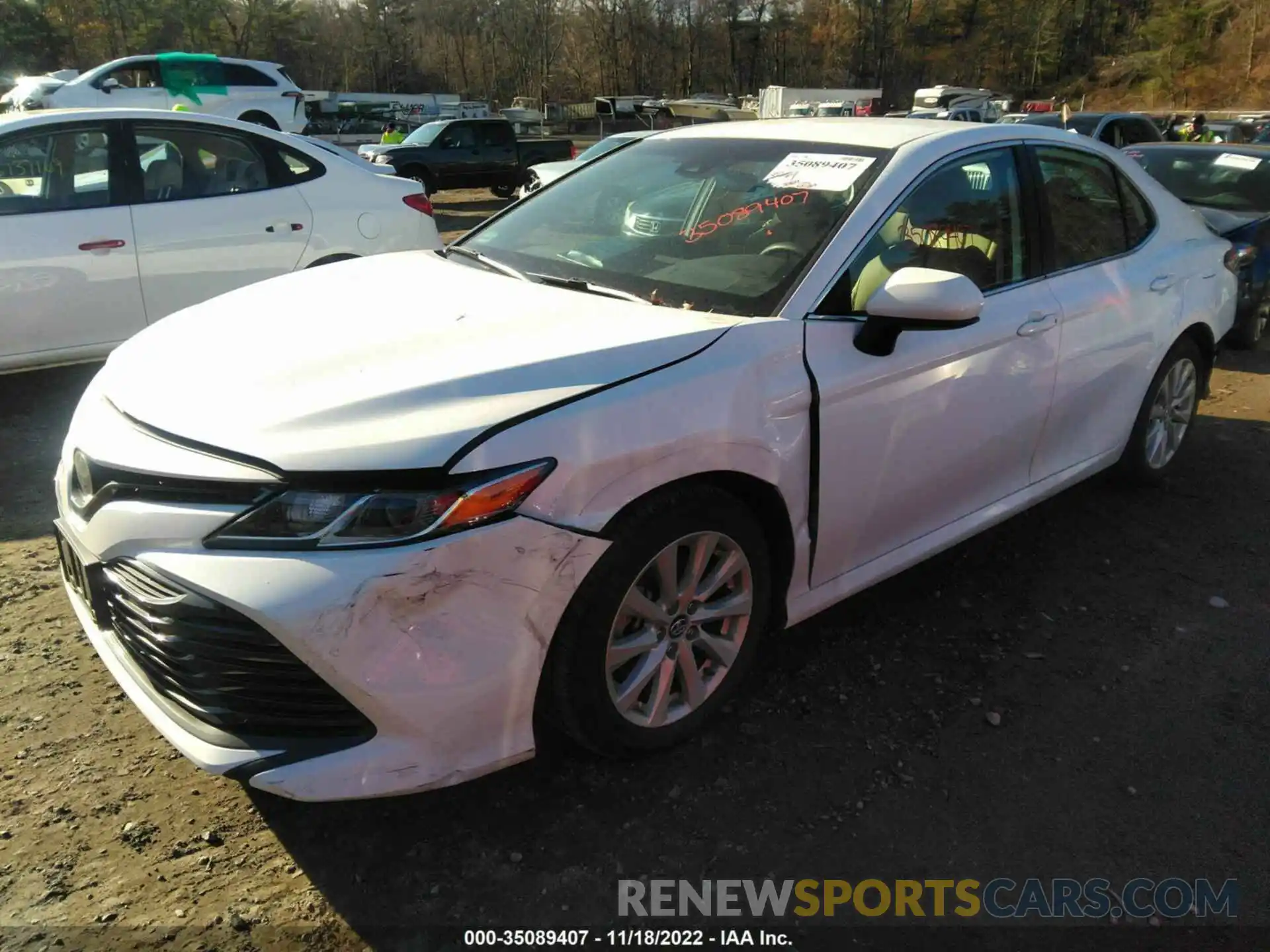 2 Photograph of a damaged car 4T1B11HK6KU752794 TOYOTA CAMRY 2019