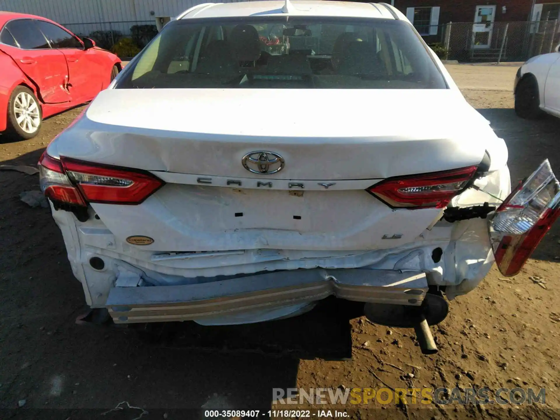 6 Photograph of a damaged car 4T1B11HK6KU752794 TOYOTA CAMRY 2019