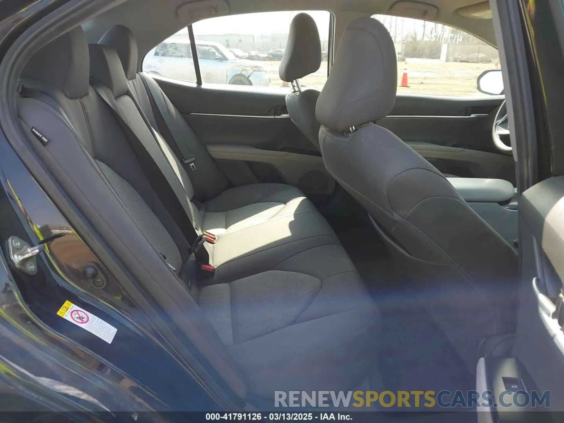 8 Photograph of a damaged car 4T1B11HK6KU754058 TOYOTA CAMRY 2019