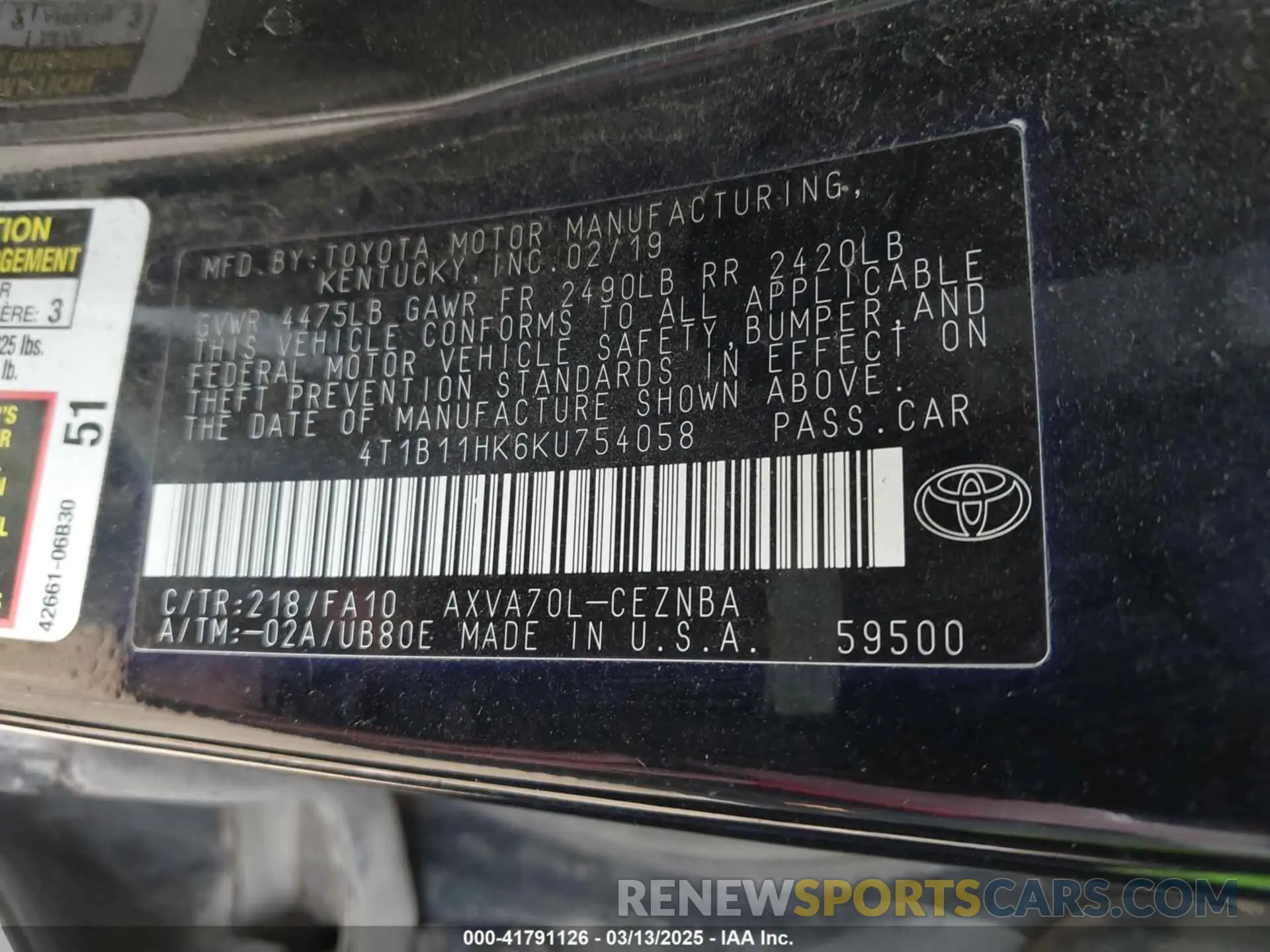 9 Photograph of a damaged car 4T1B11HK6KU754058 TOYOTA CAMRY 2019