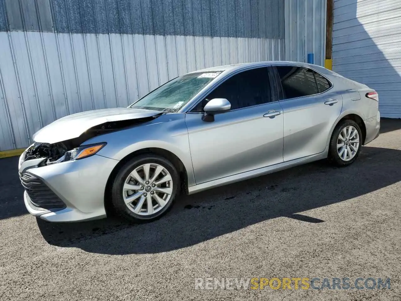 1 Photograph of a damaged car 4T1B11HK6KU754643 TOYOTA CAMRY 2019