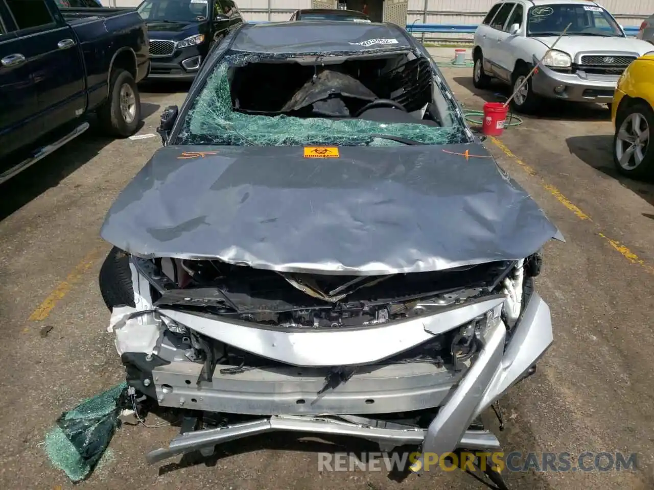 9 Photograph of a damaged car 4T1B11HK6KU761804 TOYOTA CAMRY 2019