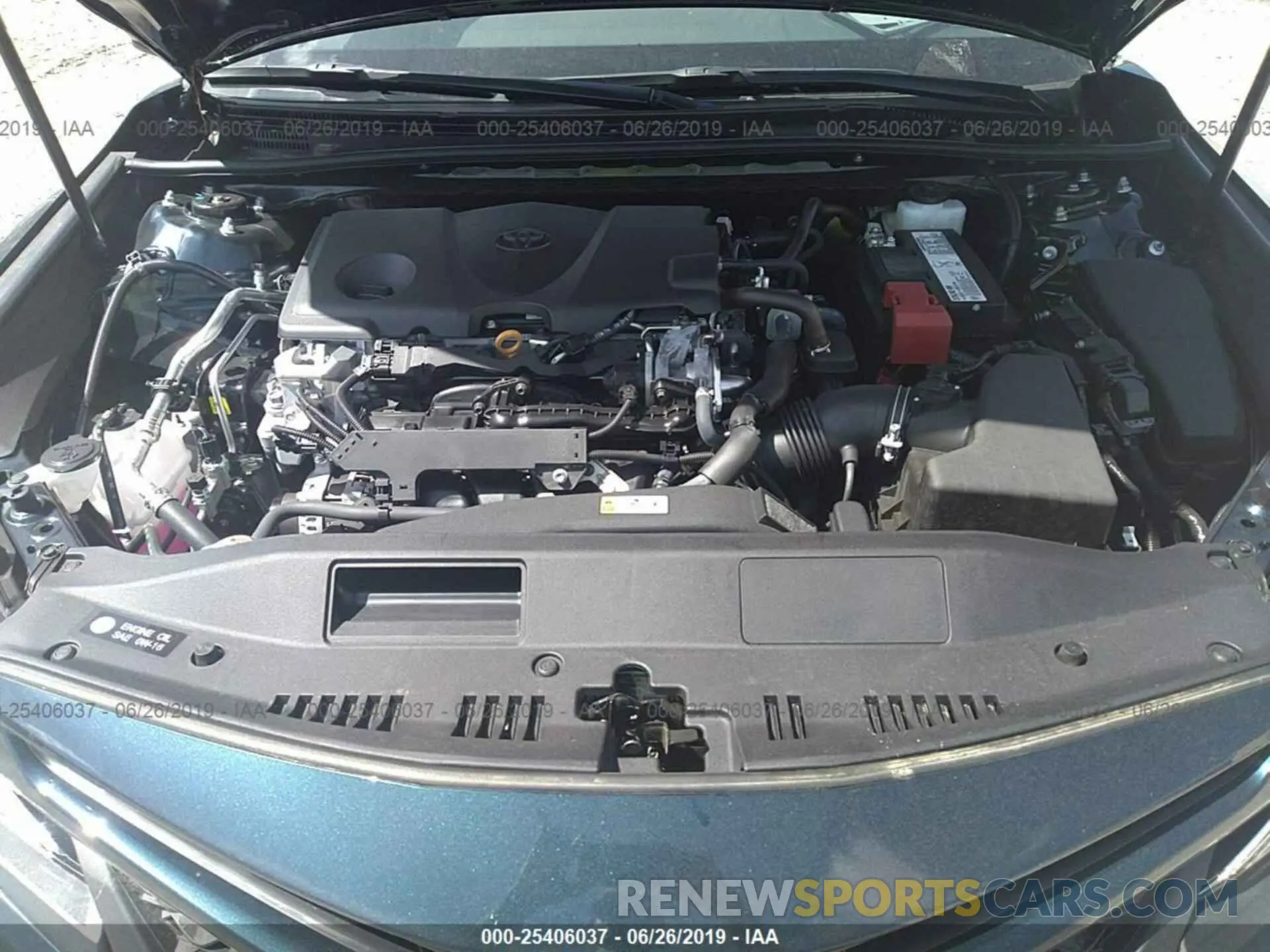 10 Photograph of a damaged car 4T1B11HK6KU761849 TOYOTA CAMRY 2019