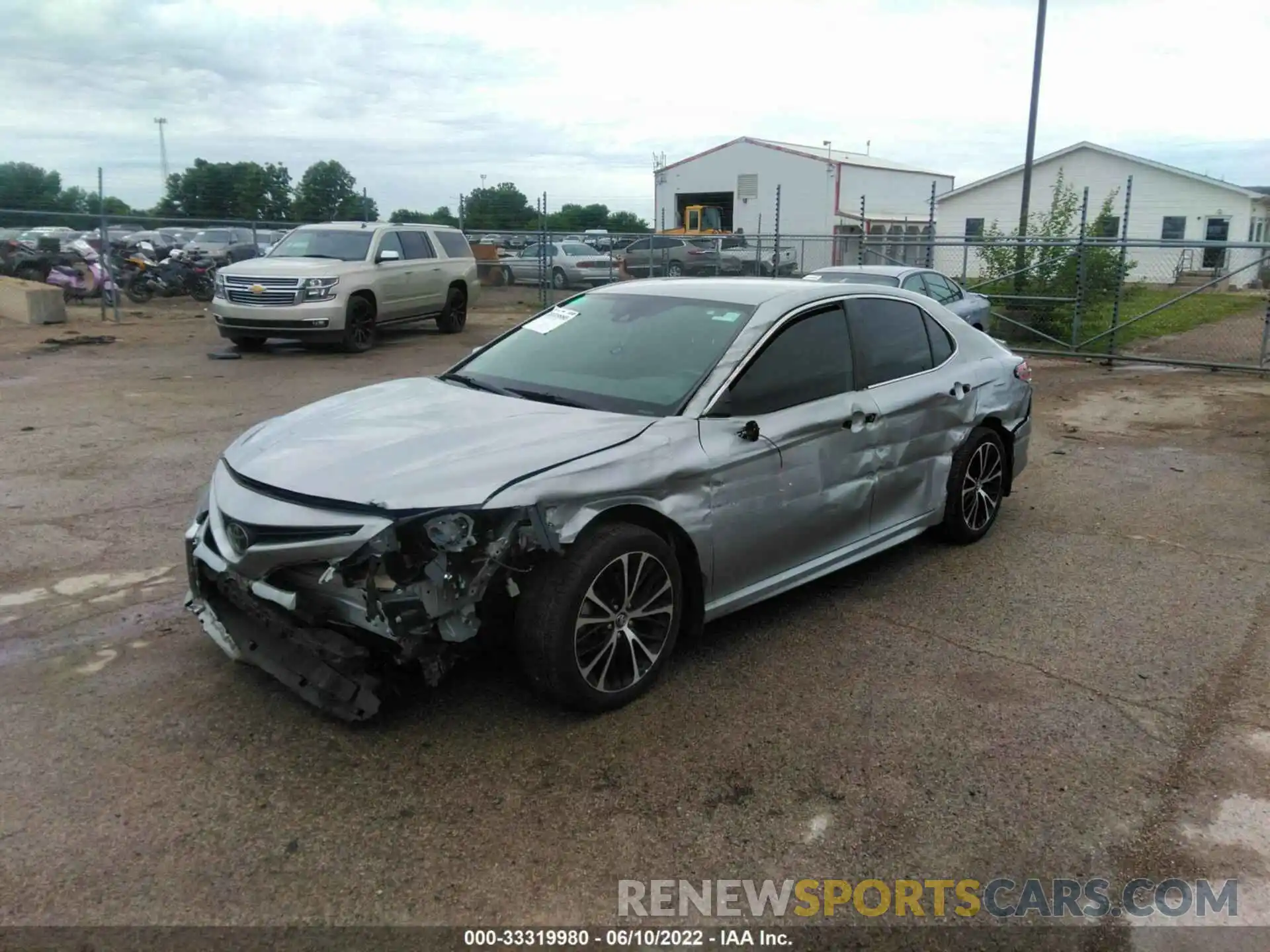 2 Photograph of a damaged car 4T1B11HK6KU765173 TOYOTA CAMRY 2019