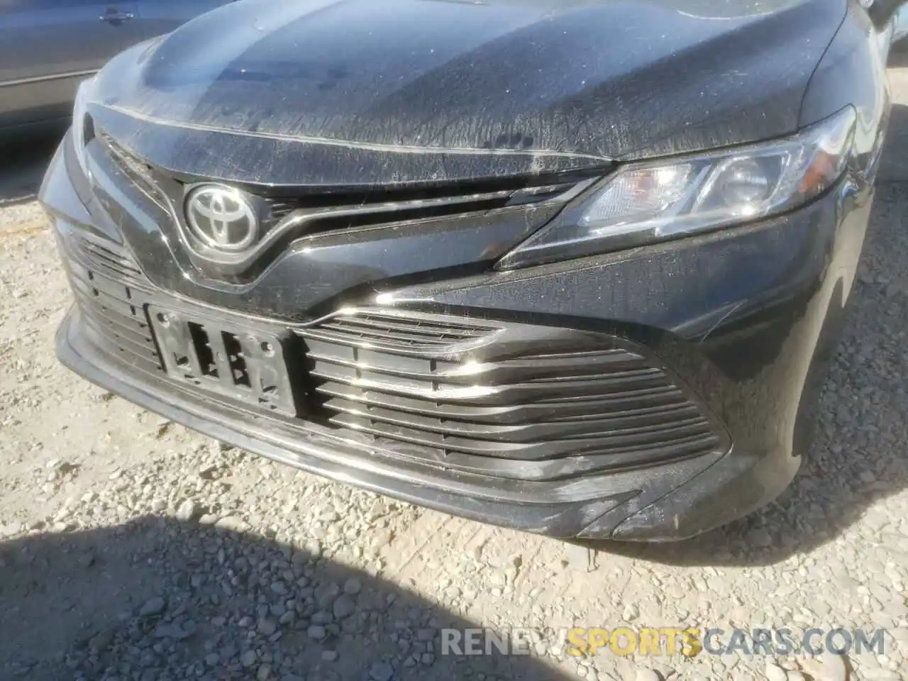 9 Photograph of a damaged car 4T1B11HK6KU771166 TOYOTA CAMRY 2019