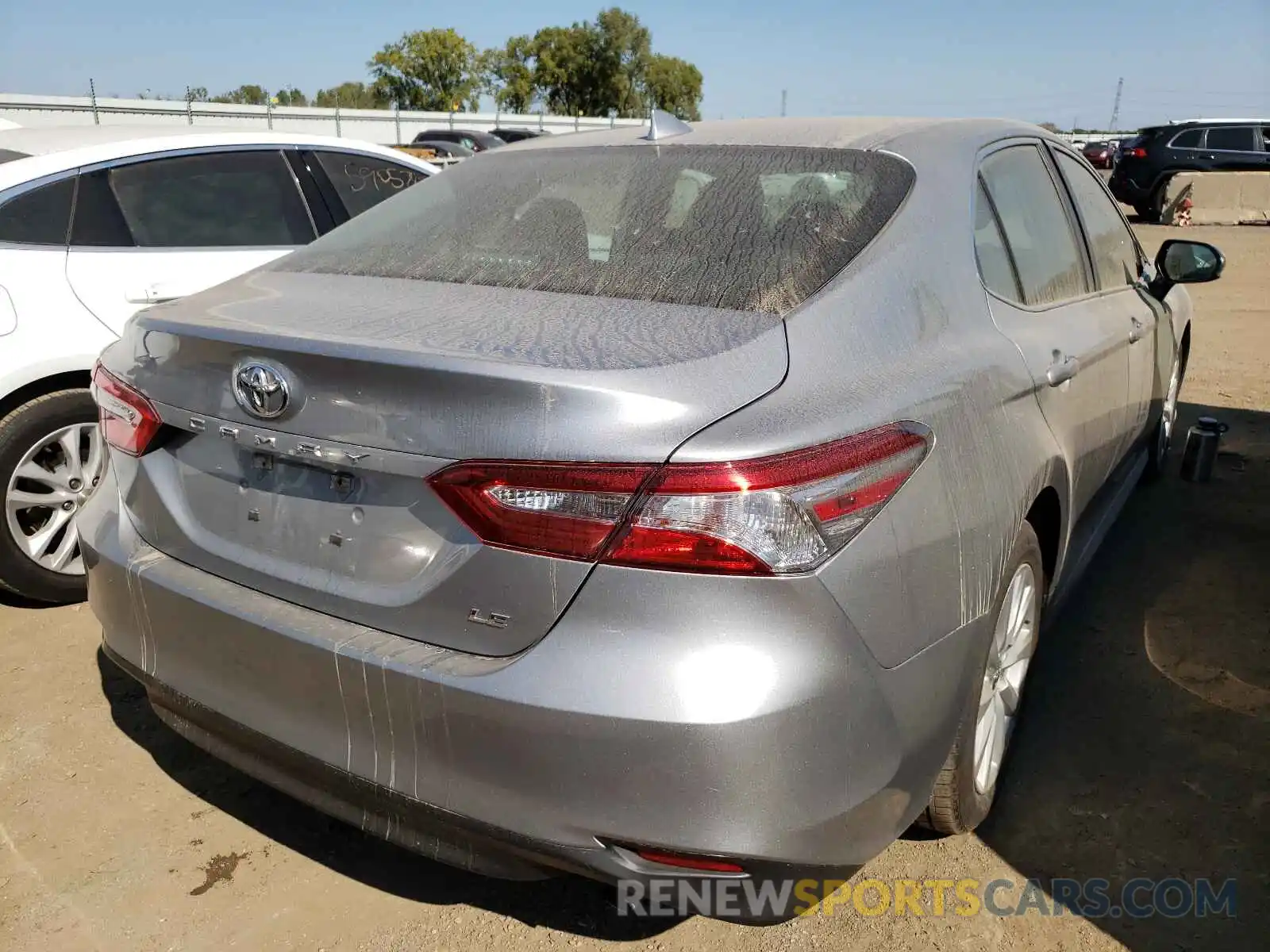 4 Photograph of a damaged car 4T1B11HK6KU771605 TOYOTA CAMRY 2019