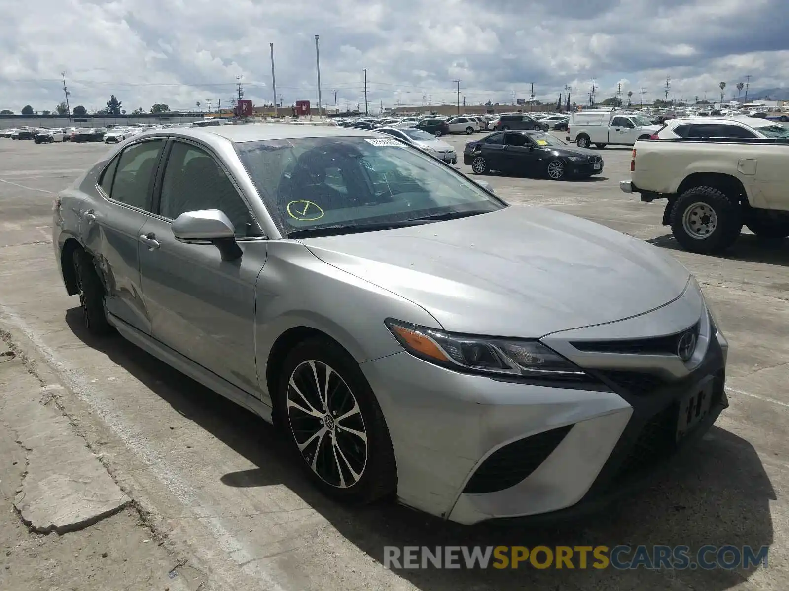 1 Photograph of a damaged car 4T1B11HK6KU773127 TOYOTA CAMRY 2019