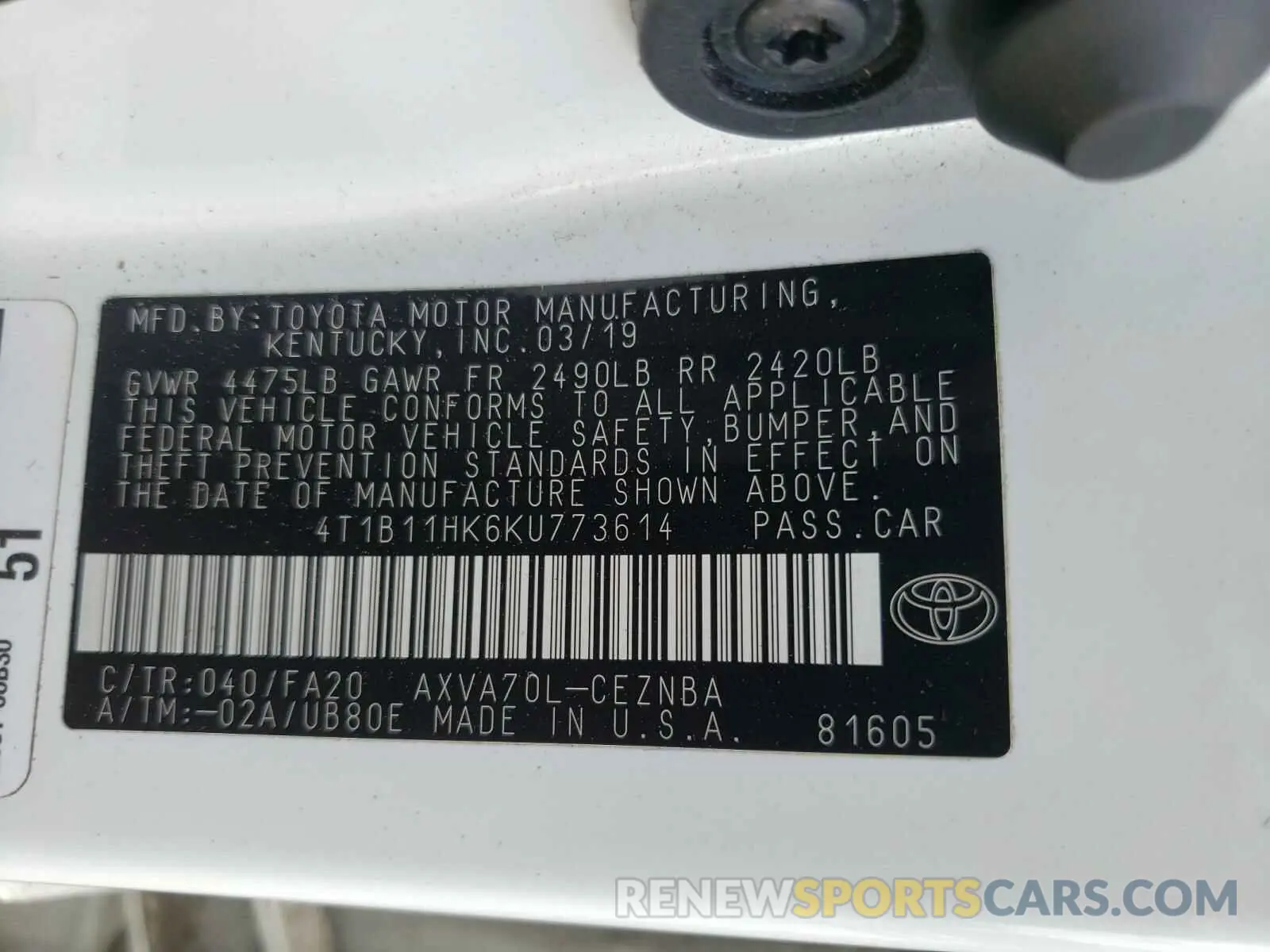 10 Photograph of a damaged car 4T1B11HK6KU773614 TOYOTA CAMRY 2019