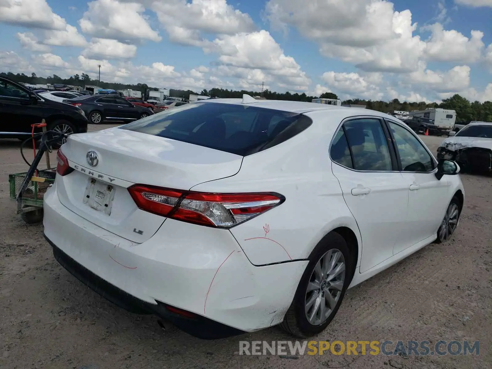 4 Photograph of a damaged car 4T1B11HK6KU773614 TOYOTA CAMRY 2019