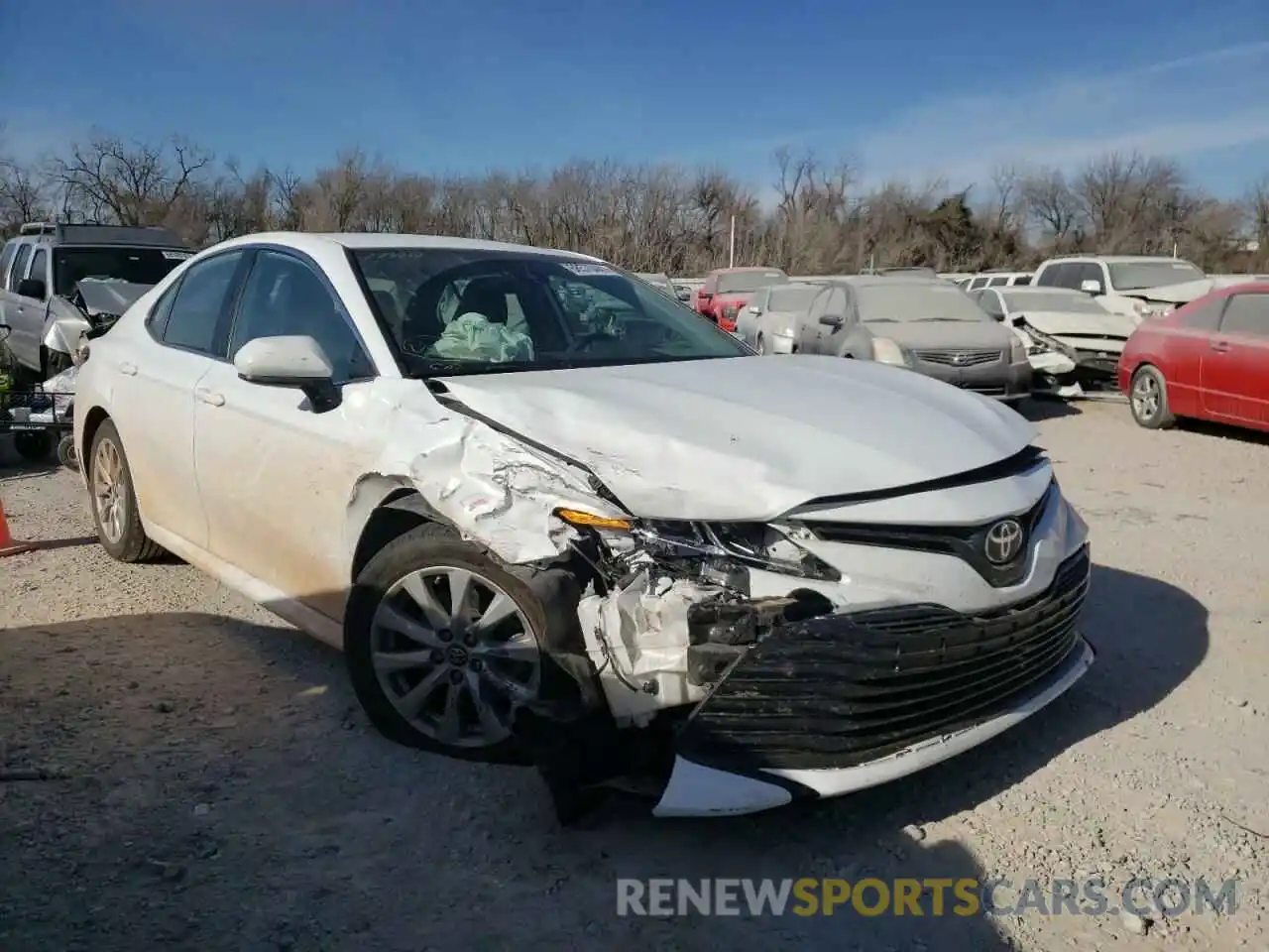 1 Photograph of a damaged car 4T1B11HK6KU773810 TOYOTA CAMRY 2019