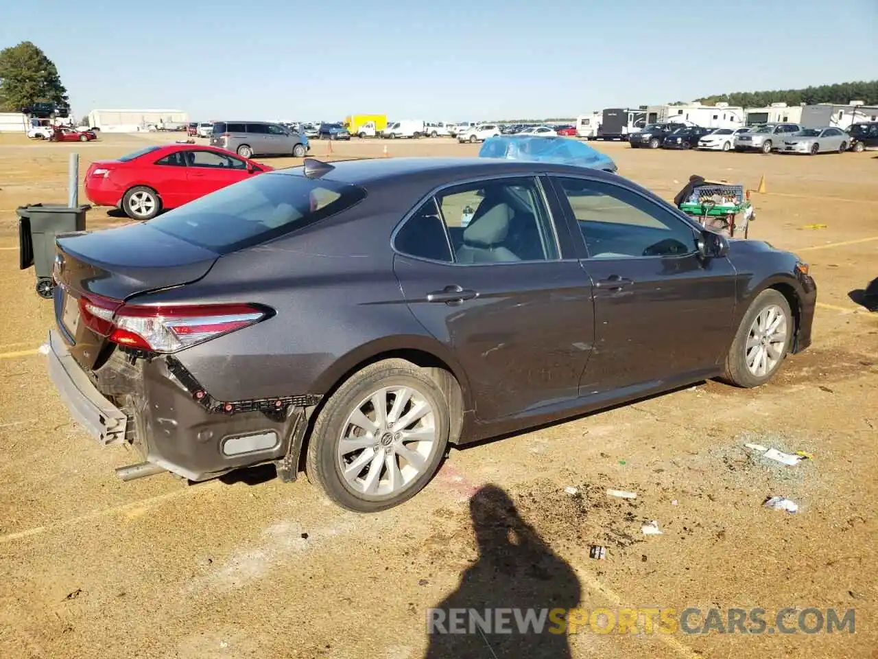 3 Photograph of a damaged car 4T1B11HK6KU775721 TOYOTA CAMRY 2019