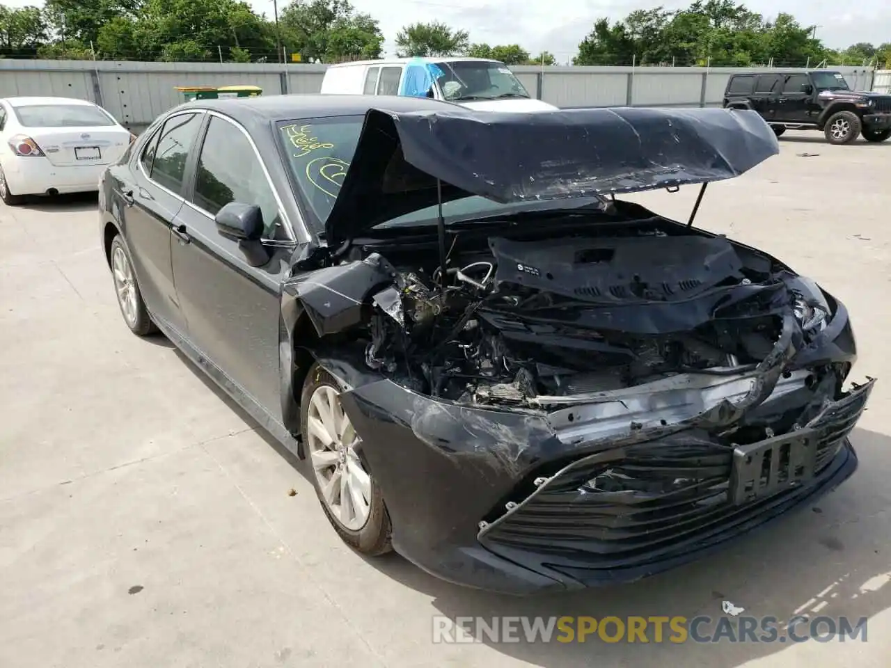 9 Photograph of a damaged car 4T1B11HK6KU777422 TOYOTA CAMRY 2019