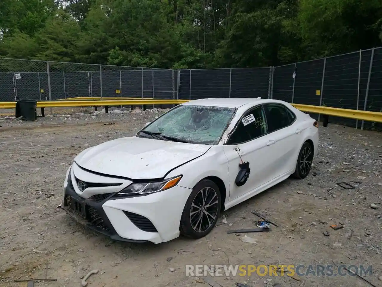 2 Photograph of a damaged car 4T1B11HK6KU782393 TOYOTA CAMRY 2019