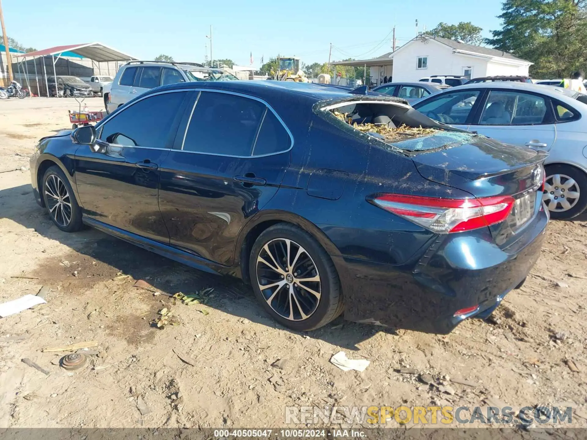 3 Photograph of a damaged car 4T1B11HK6KU784452 TOYOTA CAMRY 2019