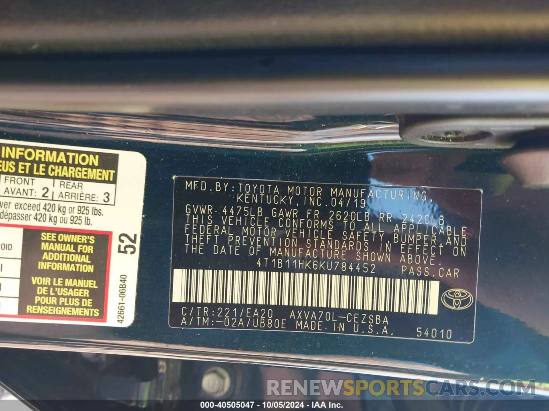 9 Photograph of a damaged car 4T1B11HK6KU784452 TOYOTA CAMRY 2019