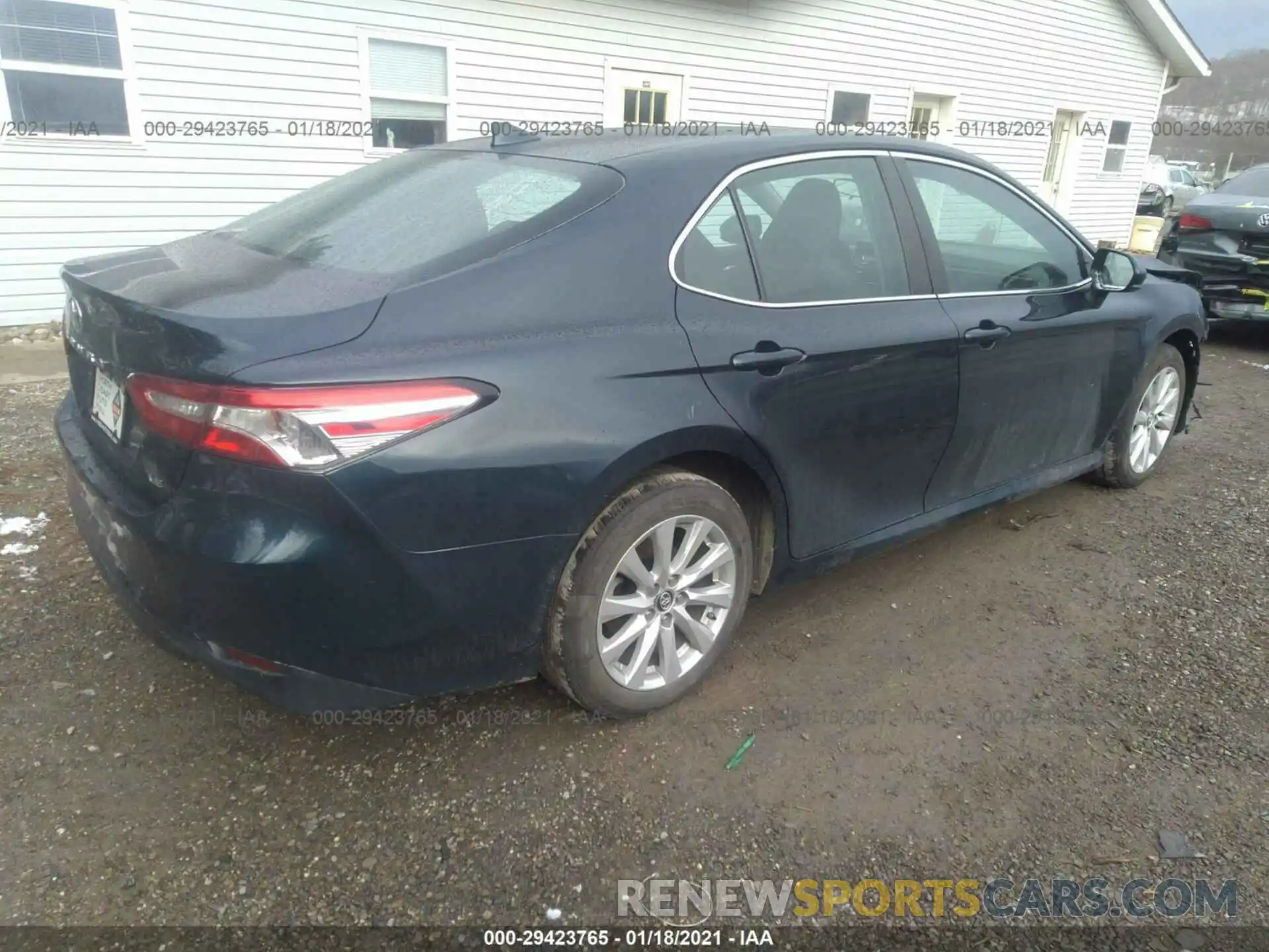 4 Photograph of a damaged car 4T1B11HK6KU785598 TOYOTA CAMRY 2019