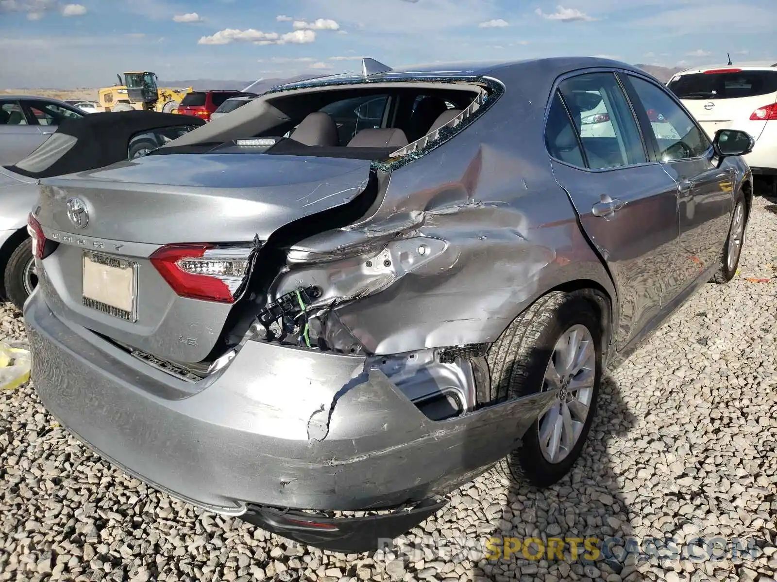 4 Photograph of a damaged car 4T1B11HK6KU788775 TOYOTA CAMRY 2019