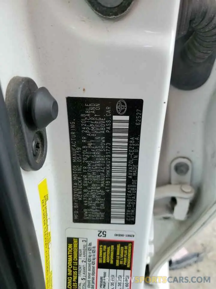 12 Photograph of a damaged car 4T1B11HK6KU791773 TOYOTA CAMRY 2019