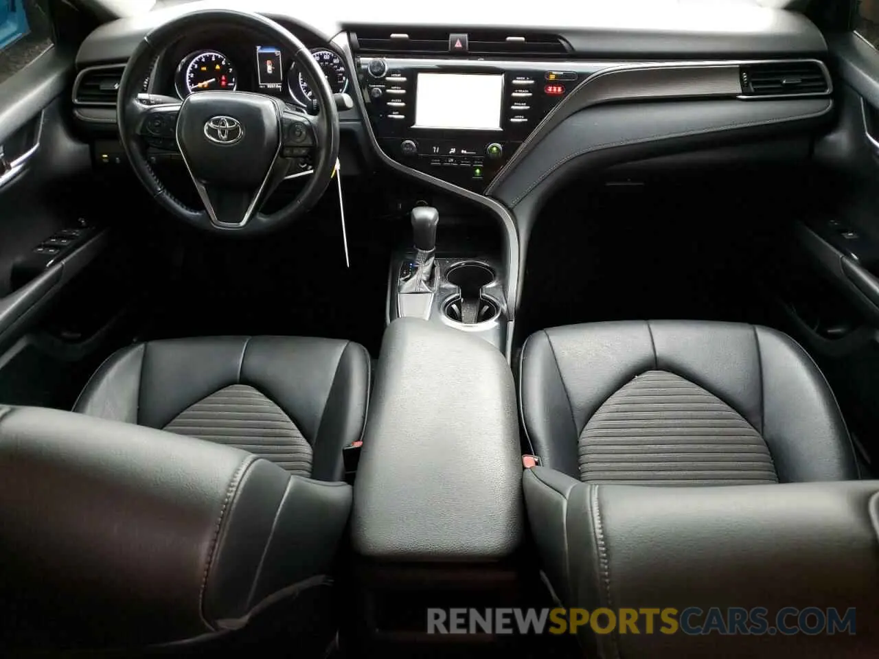 8 Photograph of a damaged car 4T1B11HK6KU791773 TOYOTA CAMRY 2019