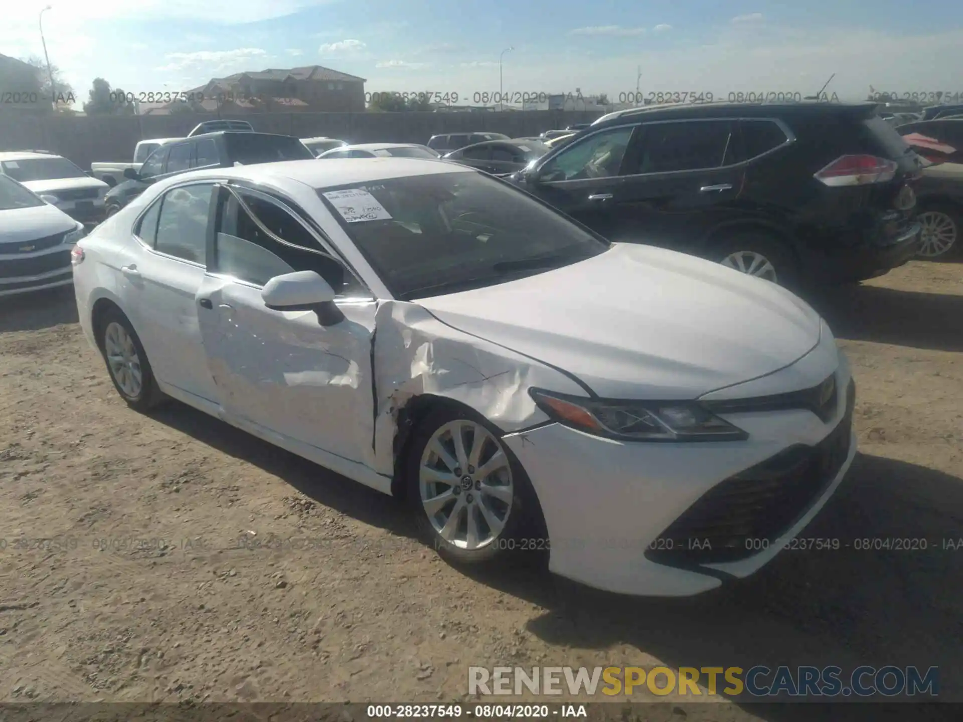 12 Photograph of a damaged car 4T1B11HK6KU792082 TOYOTA CAMRY 2019