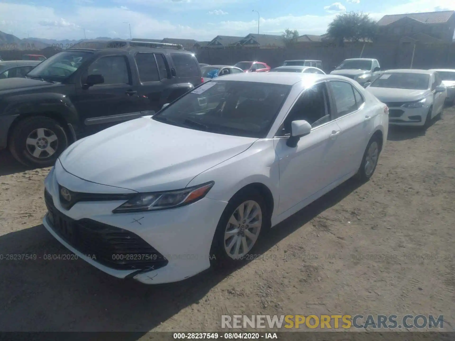 2 Photograph of a damaged car 4T1B11HK6KU792082 TOYOTA CAMRY 2019