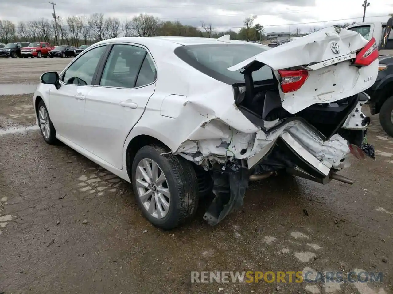 3 Photograph of a damaged car 4T1B11HK6KU792891 TOYOTA CAMRY 2019