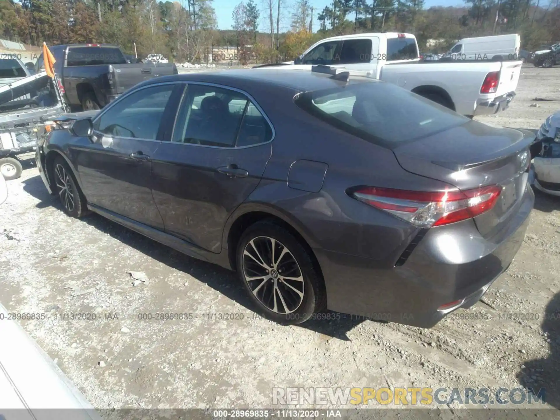 3 Photograph of a damaged car 4T1B11HK6KU794608 TOYOTA CAMRY 2019