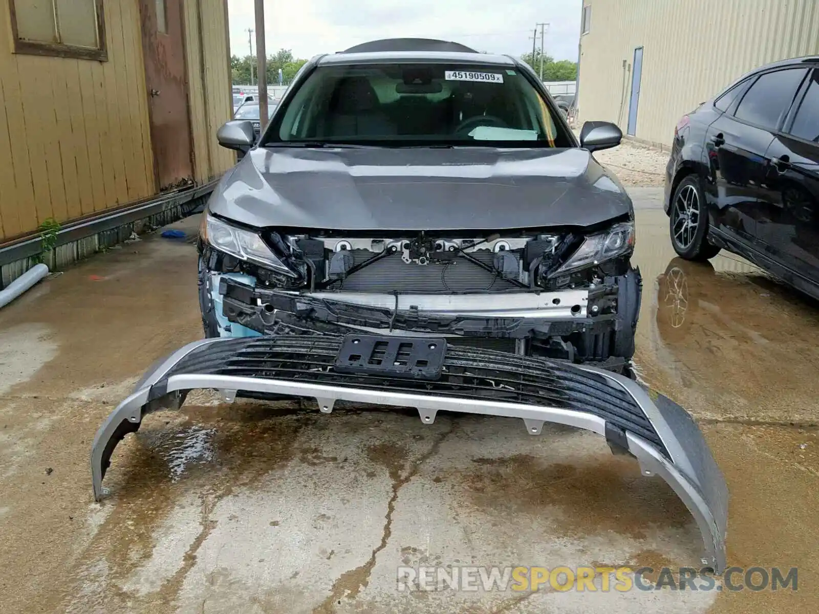 9 Photograph of a damaged car 4T1B11HK6KU797993 TOYOTA CAMRY 2019