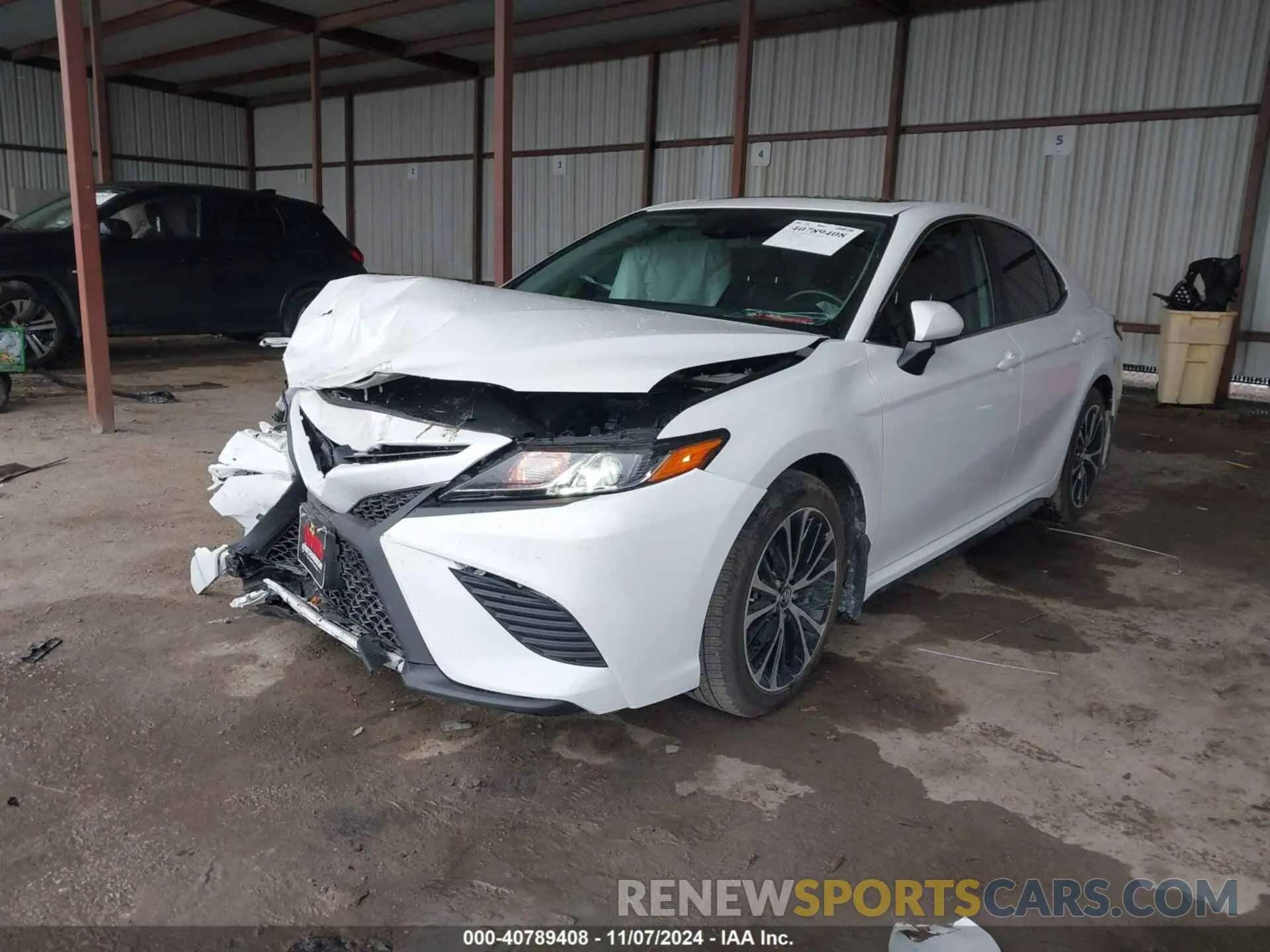 2 Photograph of a damaged car 4T1B11HK6KU799324 TOYOTA CAMRY 2019