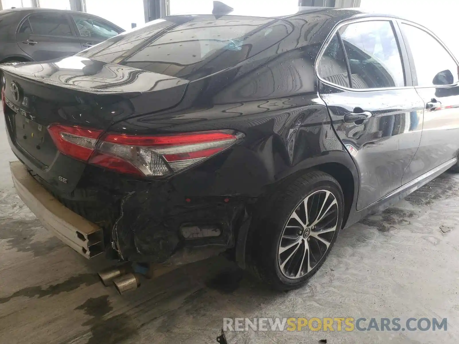 9 Photograph of a damaged car 4T1B11HK6KU799503 TOYOTA CAMRY 2019