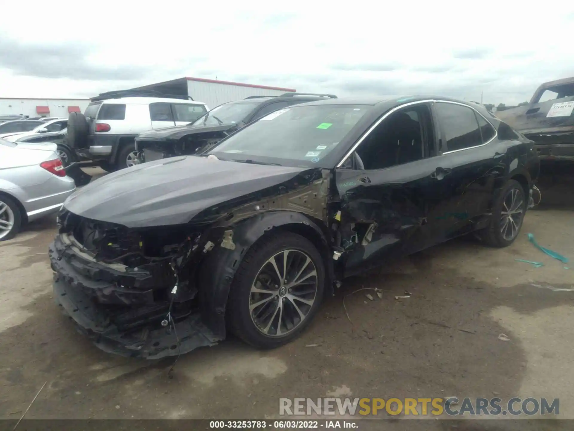 2 Photograph of a damaged car 4T1B11HK6KU800892 TOYOTA CAMRY 2019