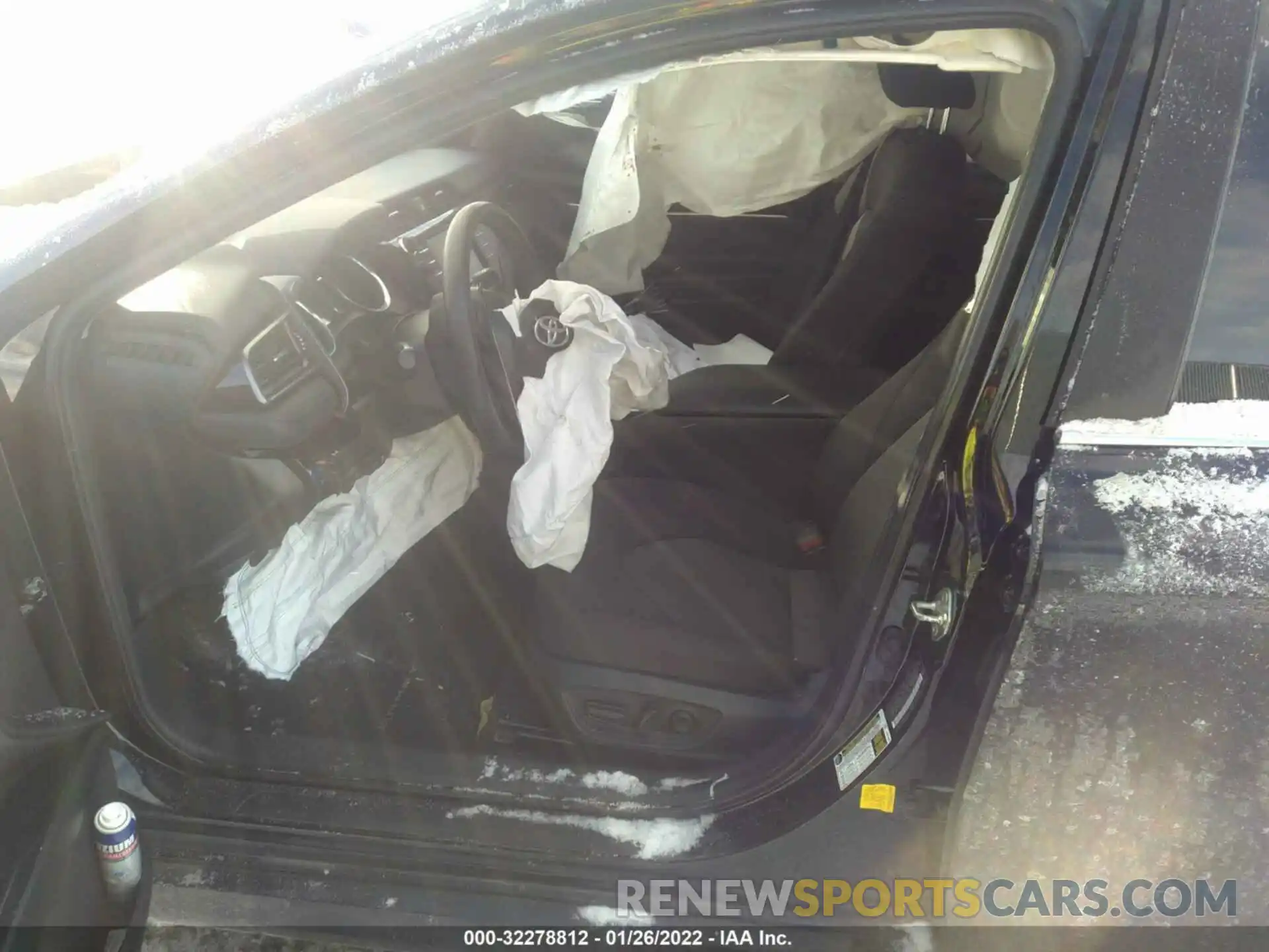 5 Photograph of a damaged car 4T1B11HK6KU801203 TOYOTA CAMRY 2019